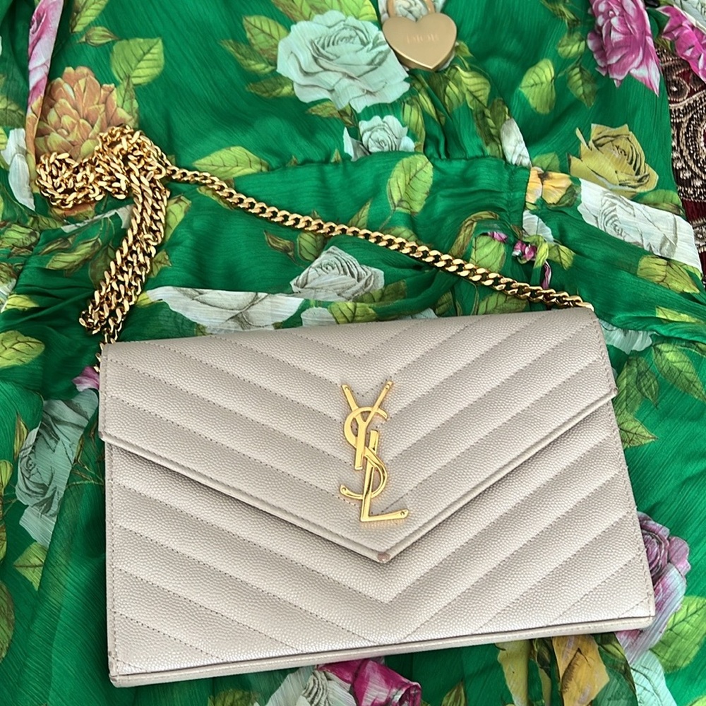 Saint Laurent Envelope crossbody